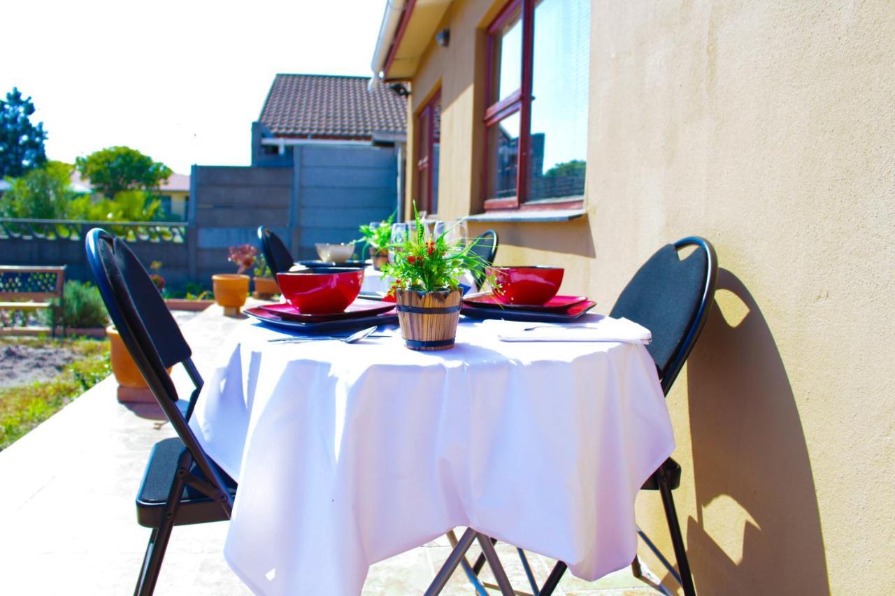 Turning Point Bed & Breakfast Fokváros Kültér fotó