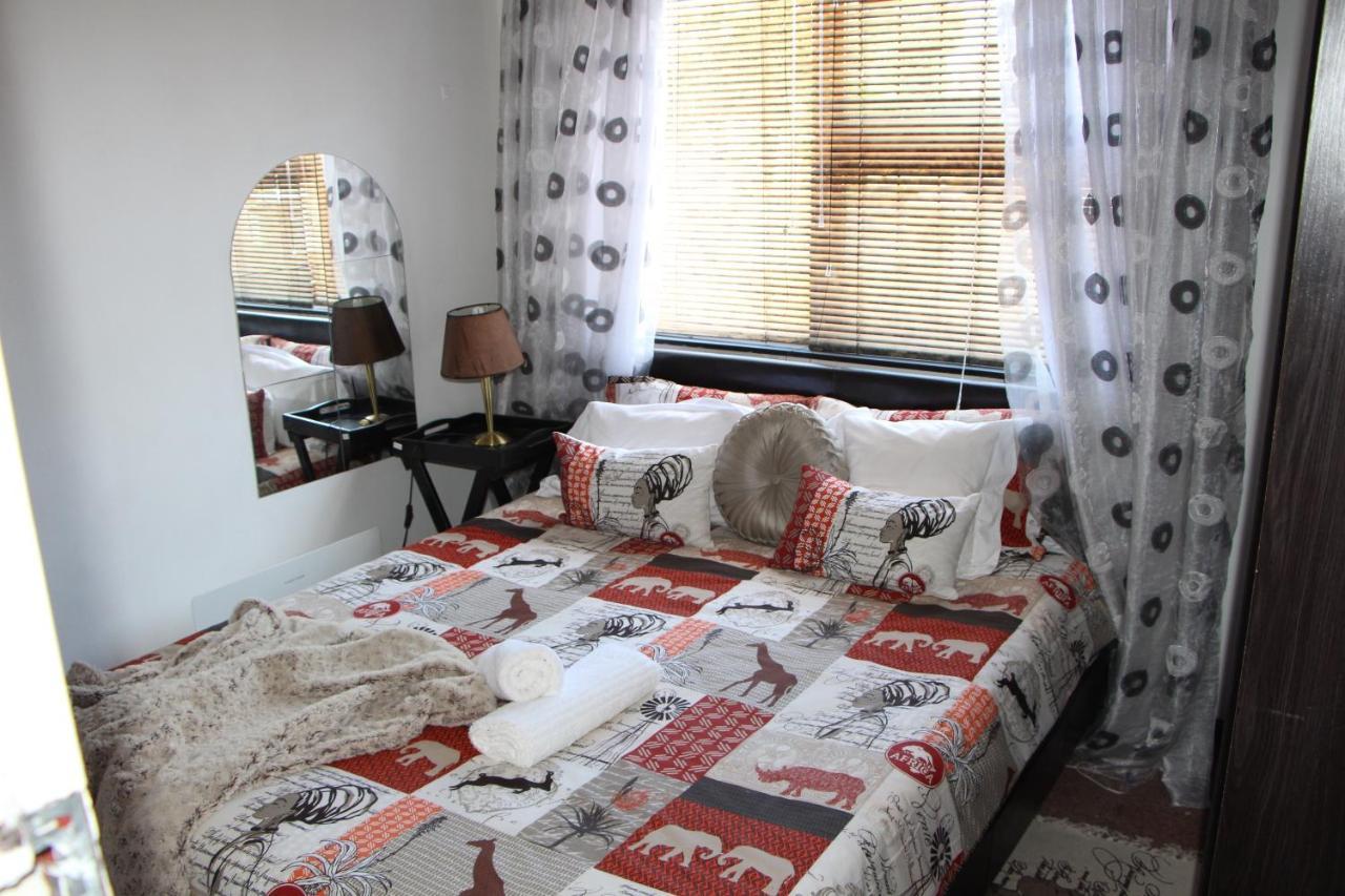 Turning Point Bed & Breakfast Fokváros Kültér fotó
