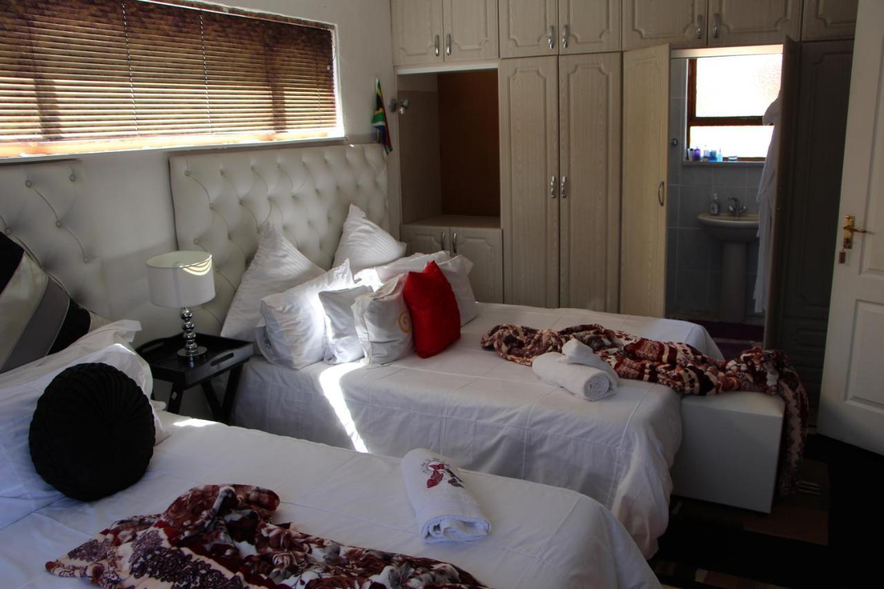 Turning Point Bed & Breakfast Fokváros Kültér fotó