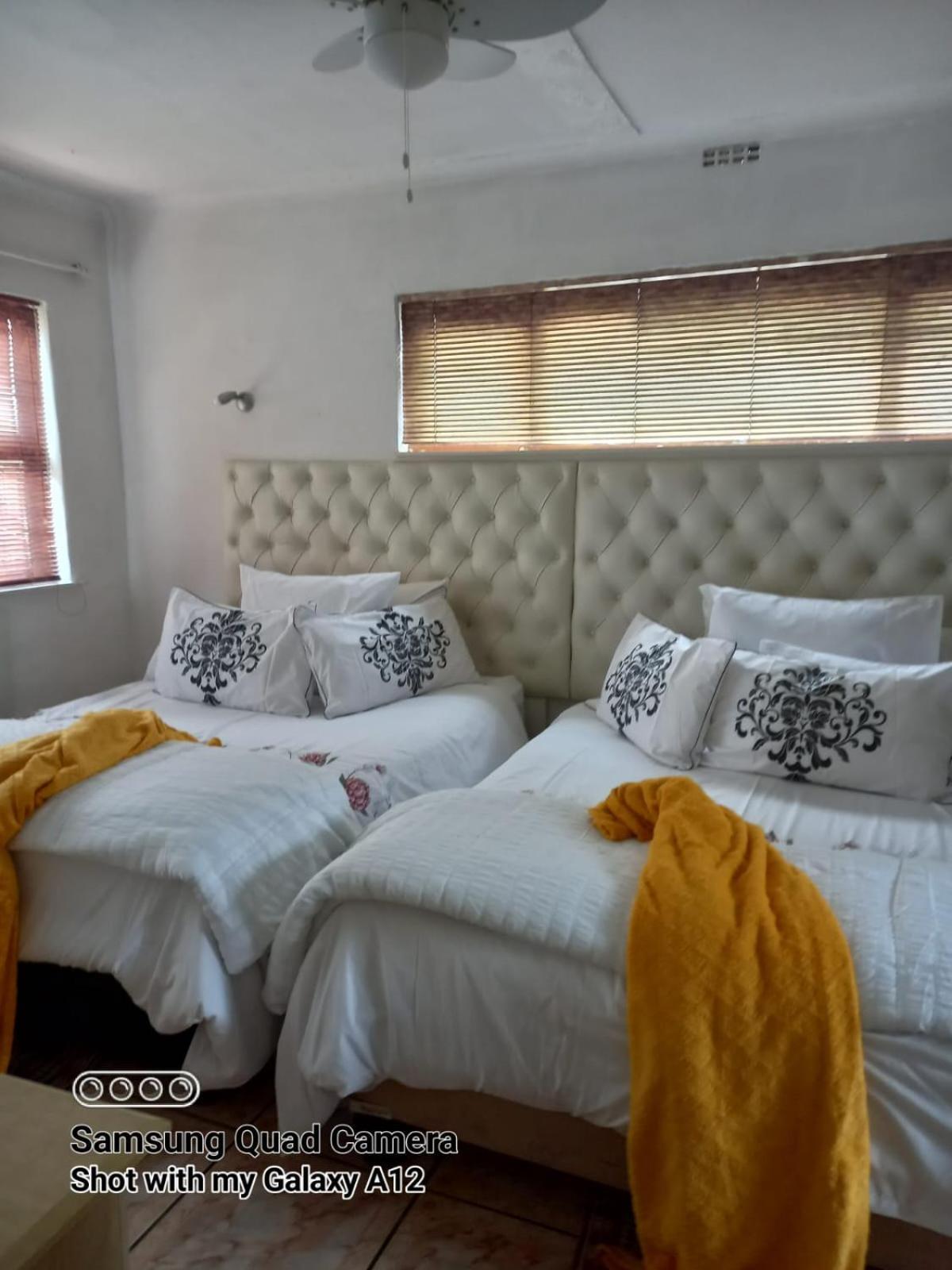 Turning Point Bed & Breakfast Fokváros Kültér fotó