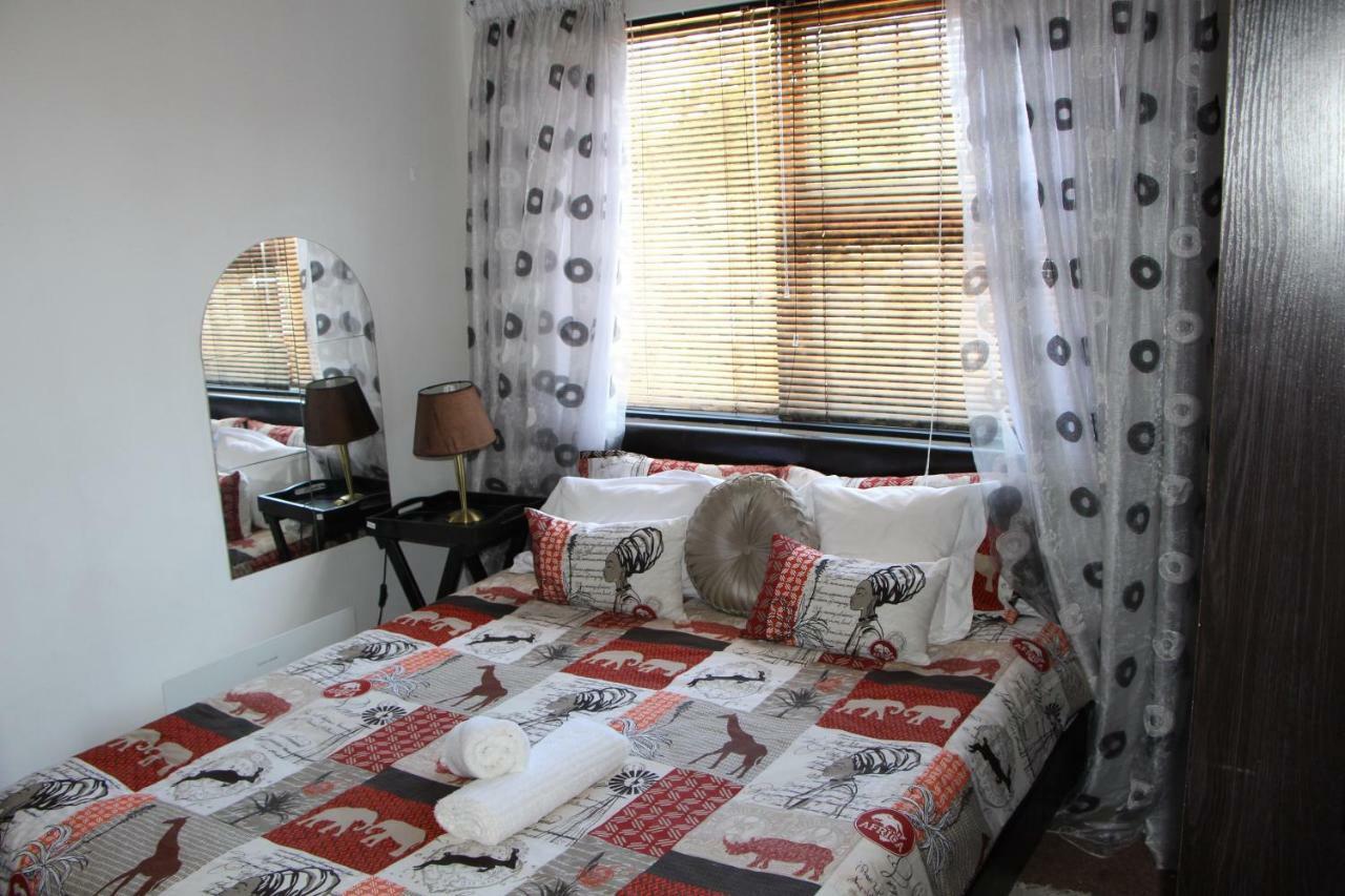 Turning Point Bed & Breakfast Fokváros Kültér fotó